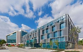 فندق راديسون ريد واحة دبي للسيليكون